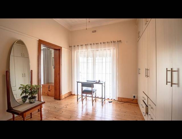 3 BEDROOM PROPERTY TO RENT IN KENSINGTON